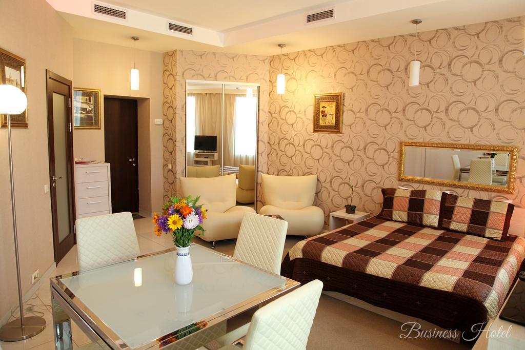 Business Hotel Harkiv Cameră foto